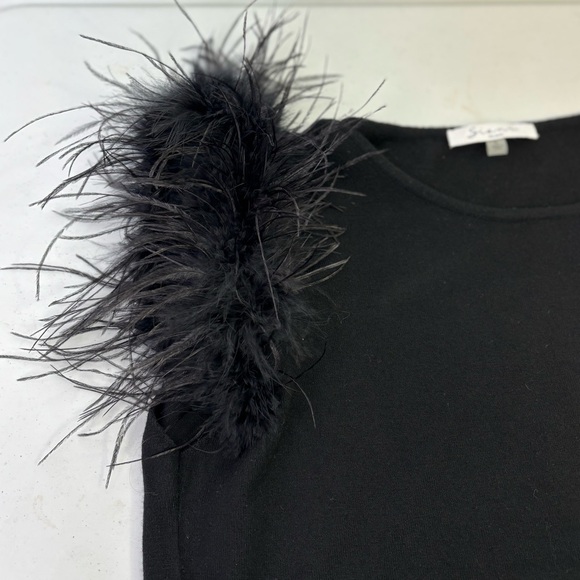 Sioni Milano Chic Black Feathered Sleeve Top - Picture 5 of 7